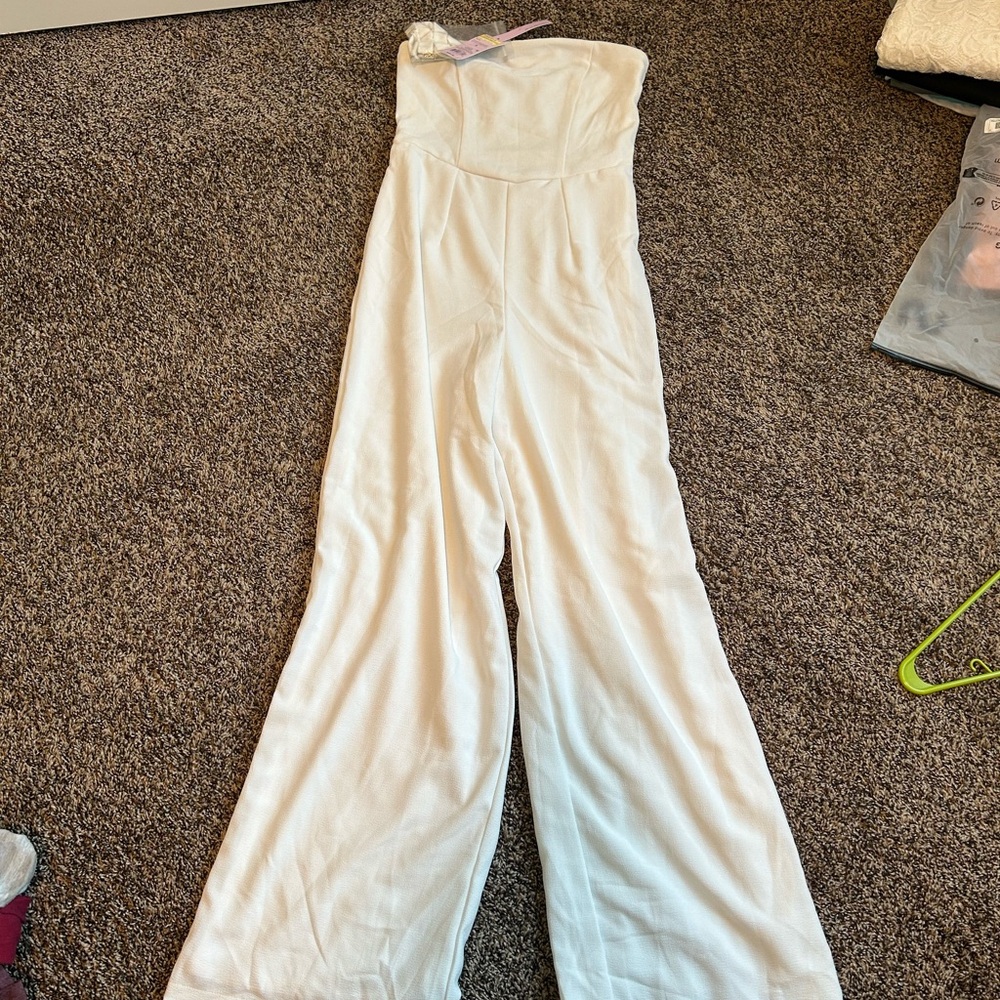 Elegant White Jumpsuit
